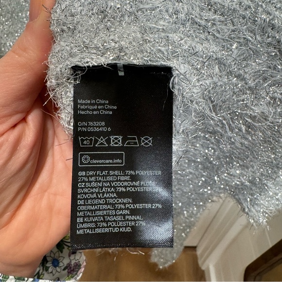 NWT H&M Tinsel Sparkly Sweater - Picture 4 of 5